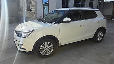 штатная магнитола соната: Ssangyong Tivoli: 2018 г., 1.6 л, Автомат, Бензин, Кроссовер — 5