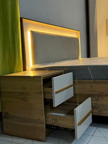 самые дешевые спальные гарнитуры с матрасом в комплекте: Спальный гарнитур, Новый, Двуспальная кровать, Шкаф, Комод, Другая страна производитель, ДСП, Самовывоз, Бесплатная доставка, Платная доставка — 9