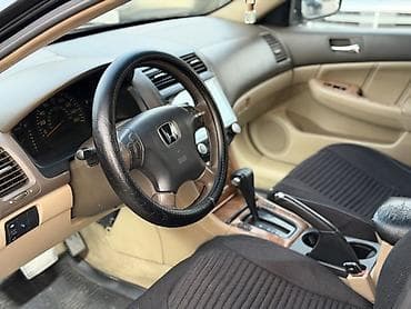 Транспорт: Honda Accord: 2004 г., Автомат, Бензин — 6