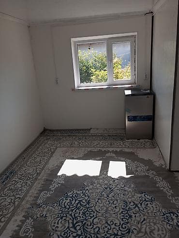 снять комнату на долгий срок: Сдаётся отдельная комната-студия с санузлом и мини-кухней. Описание — 1