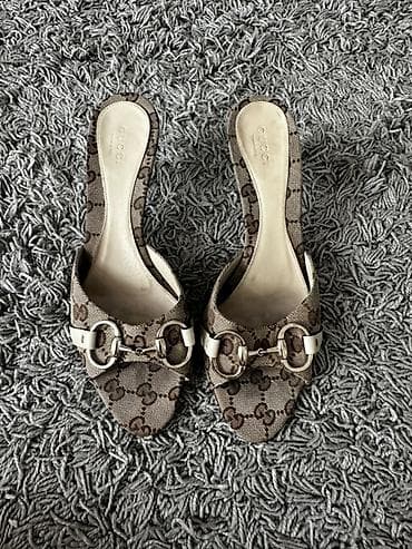 гуччи: Босоножки Gucci Horsebit - Модель: мюли/сабо на шпильке с открытым — 1