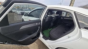 li auto: Hyundai Sonata: 2021 г., Седан — 9