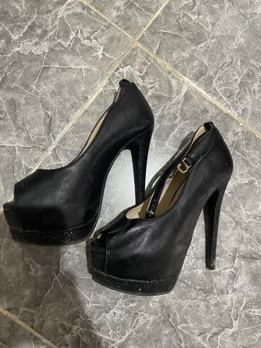 туфли беж цвет: Размер: первые 5 фото 35-36 
6-10 фото 36 
11 фото 37 — 4