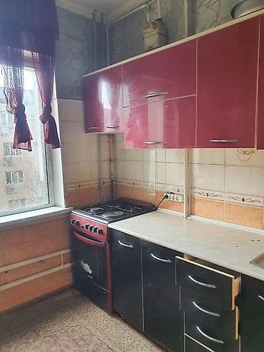 3комн: 3 комнаты, 63 м², 105 серия, 3 этаж, Косметический ремонт — 3