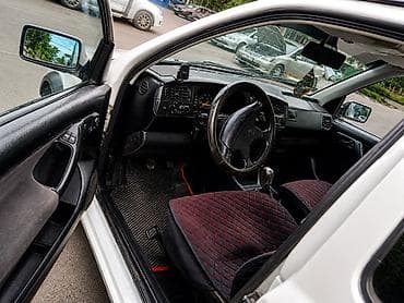 Volkswagen: Volkswagen Golf: 1993 г., 1.6 л, Механика, Бензин, Хэтчбэк — 5