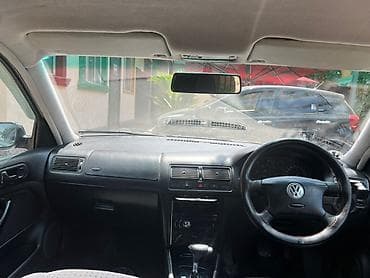 лобовой портер: Volkswagen Golf: 1998 г., 1.8 л, Бензин, Хэтчбэк — 5