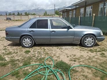 зеркала камри 55: Mercedes-Benz 260: 1989 г., 2.6 л, Механика, Бензин, Седан — 4