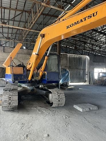 Экскаватор, Komatsu, Гусеничный