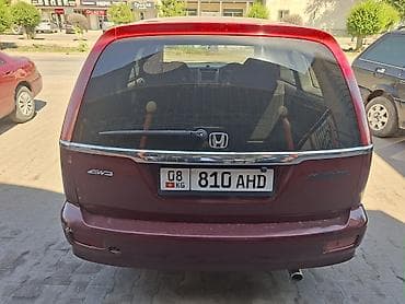 Honda Stream: 2001 г., Вэн/Минивэн — 5