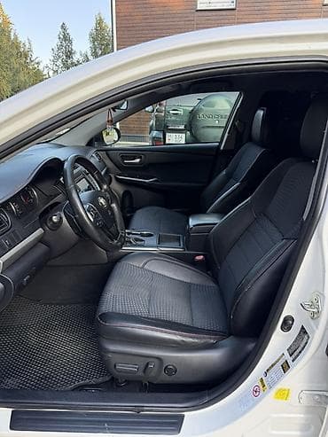 Toyota Camry: 2015 г., 2.5 л, Автомат, Бензин, Седан — 9