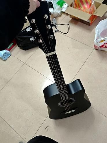 Акустическая гитара 41" типа дредноут с вырезом (cutaway), цвет — 2