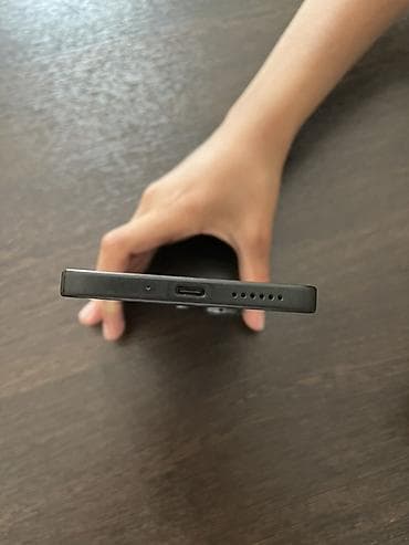 redmi 13pro: Nothing, Phone 1, Б/у, 256 ГБ, цвет - Черный, 1 SIM — 2