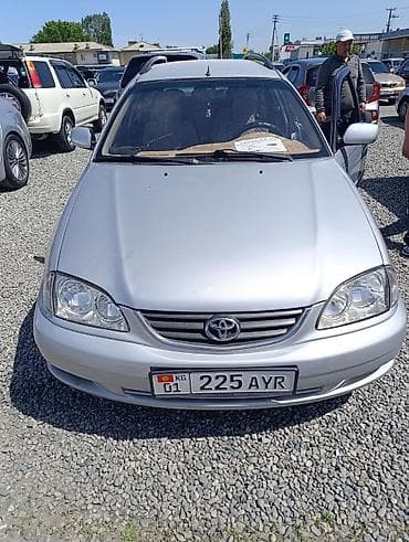 Toyota Avensis: 2002 г., 1.8 л, Автомат, Седан