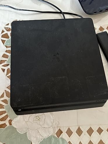 Продаю Ps4 Slim 500gb, работает отлично В комплекте сам пс4 и провода at lalafo.kg Продаю Ps4 Slim 500gb, работает отлично В комплекте сам пс4 и провода