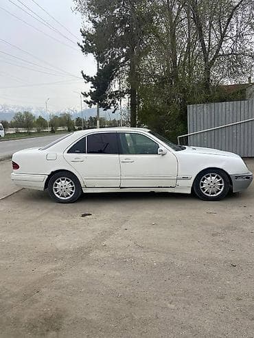 мерс авто: Mercedes-Benz E-Class: 2001 г., 2.2 л, Ручные, Дизель, Седан — 4