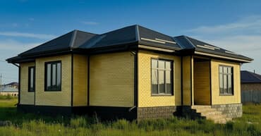 обмен частный дом на квартиру: Дом, 125 м², 4 комнаты, Собственник — 3