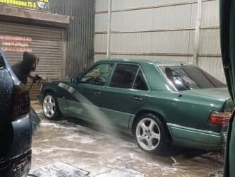 купить авто с пробегом от хозяина: Mercedes-Benz E-Class: 1993 г., 3.2 л, Автомат, Бензиновая, Седан — 8