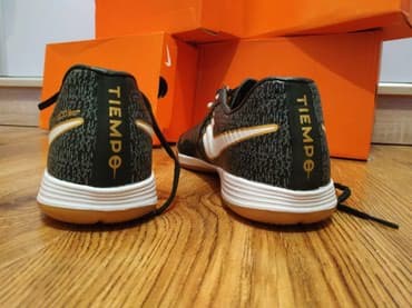 футбольные бутсы predator: Новые модели зальников, сороконожек NIKE B наличии имеется все — 6