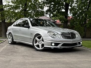 Mercedes-Benz E-Class: 2003 г., 5 л, Автомат, Бензин, Седан
