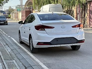 daewoo centra: Hyundai Avante: 2019 г., 1.6 л, Автомат, Бензин, Седан — 4
