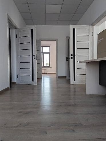 карл: 500 м², 11 комнат, Кондиционер, Парковка — 6