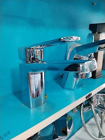 silver kitchen: Однорычажный смеситель для умывальника (верхний монтаж) - Материал — 1