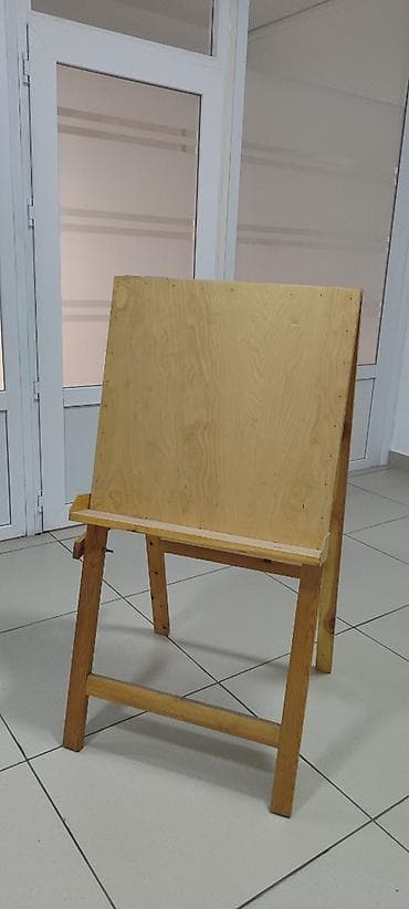 Парта, Б/у, С полками, Взрослая, Дерево, Самовывоз at lalafo.kg Парта, Б/у, С полками, Взрослая, Дерево, Самовывоз