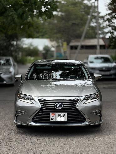 Lexus ES: 2017 г., 2.5 л, Вариатор, Гибрид, Седан
