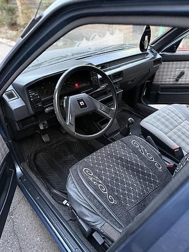 Toyota: Toyota Corolla: 1986 г., 1.3 л, Механика, Бензин, Хэтчбэк — 7
