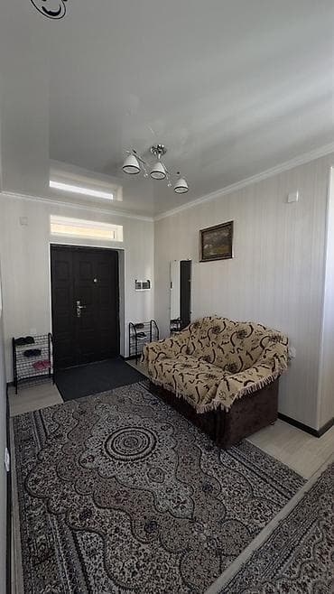 sky hotel: Гостевой дом халаль Цена за посетителя 1300 сом Имеются все удобства — 2