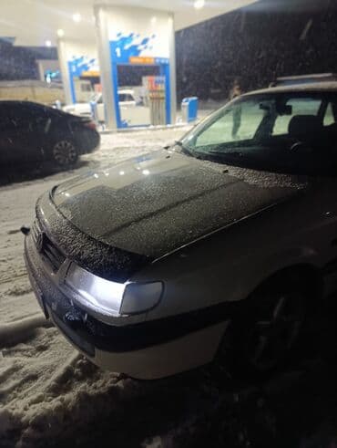 продажа токмок: Volkswagen Passat: 1995 г., 2 л, Механика, Газ, Седан — 5