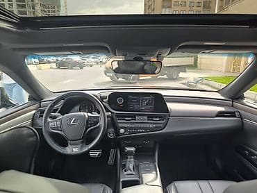 спортивные машины: Lexus ES: 2022 г., 3.5 л, Автомат, Бензин, Седан — 6
