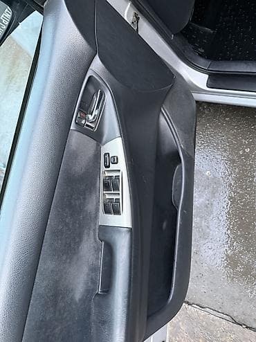 honda cr v: Toyota Corolla: 2003 г., 1.6 л, Автомат, Бензин, Седан — 7