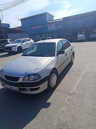 тоуота авенсиз: Toyota Carina E: 1999 г., 1.8 л, Механика, Бензин, Седан — 3
