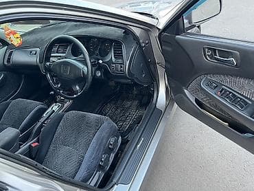 лет фары: Honda Accord: 1998 г., 2 л, Автомат, Газ — 6