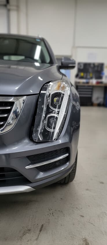 дачик движения: Передняя левая фара BMW Б/у — 1