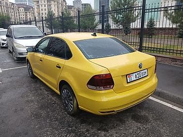 go park: Volkswagen Polo: 2018 г., 1.6 л, Автомат, Бензин, Седан — 4