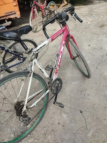 Классический шоссейник 90-х годов. Винтаж!!! Колёса 28 диаметр at lalafo.kg Классический шоссейник 90-х годов. Винтаж!!! Колёса 28 диаметр