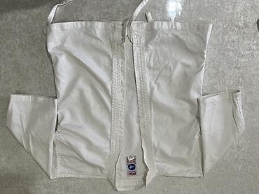 Спортивная форма: Кимоно для единоборств + белый пояс + перчатки Комплект для занятий — 2