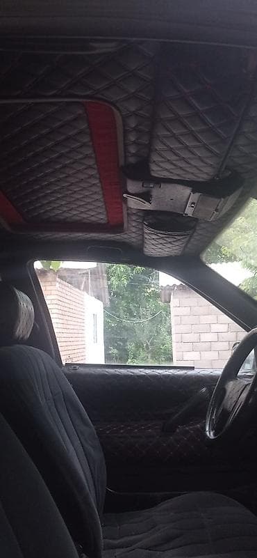 Volkswagen Passat: 1989 г., 1.8 л, Кол менен иштөөчү, Бензин, Седан — 2