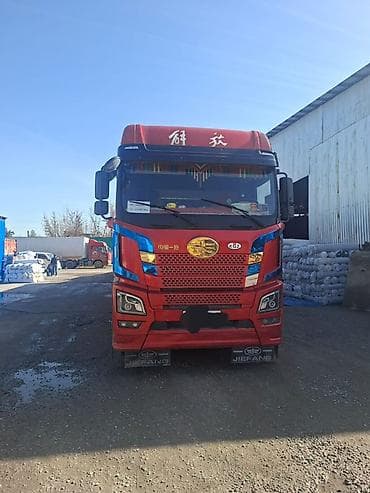 trailer: Тягач — 1