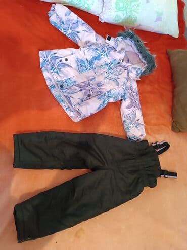 балотный сапоги: Каракол. Продаётся детский зимний полукомбинезон размер 98. Носили — 1