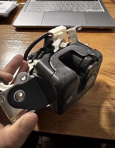 подкрыльник на субару: ❗️замок от багажника Subaru wilderness — 1