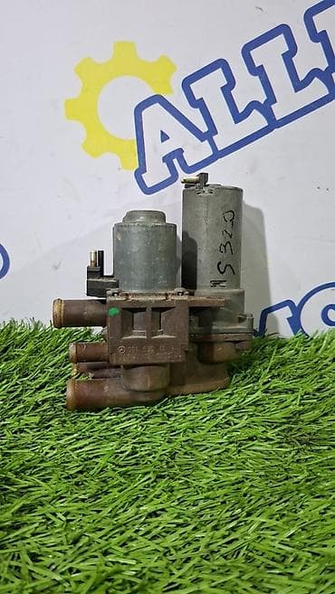 e55 compressor: Помпа Mercedes-Benz 1996 г., Оригинал — 1