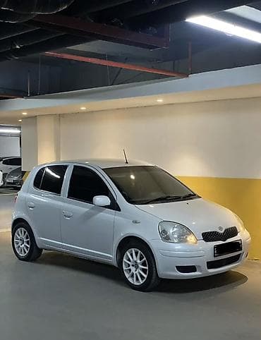 mini car: Toyota Vitz: 2000 г., 0.9 л, Автомат — 4
