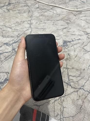 se 2016: IPhone 11, 64 ГБ, Черный, Чехол — 6
