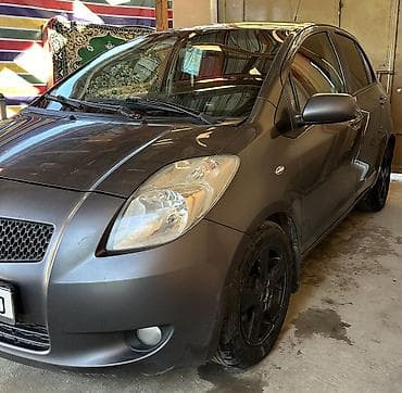 gen kg: Toyota Yaris: 2008 г., 1.3 л, Автомат, Бензин, Хэтчбэк — 3