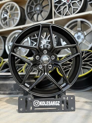 вращающийся диск: Литые Диски R 18 Комплект, отверстий - 5, Новый — 2