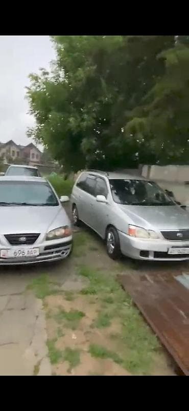 Mini: Mini : 2001 г., 2 л, Автомат, Минивэн — 2