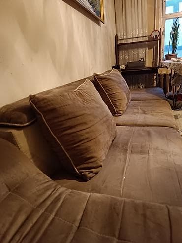 Прямой диван, Б/у — 5